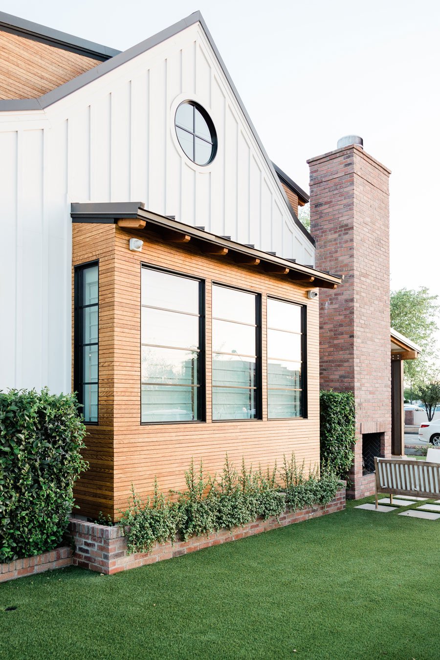 beautiful home exterior portrait